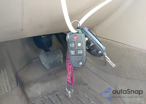 2011 Volvo Xc90 3.2 из США, поврежденный, VIN YV4952CZ8B1605425